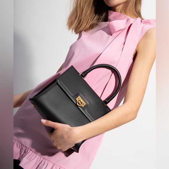 Salvatore Ferragamo Trifolio black small tote - Picture 2 of 15